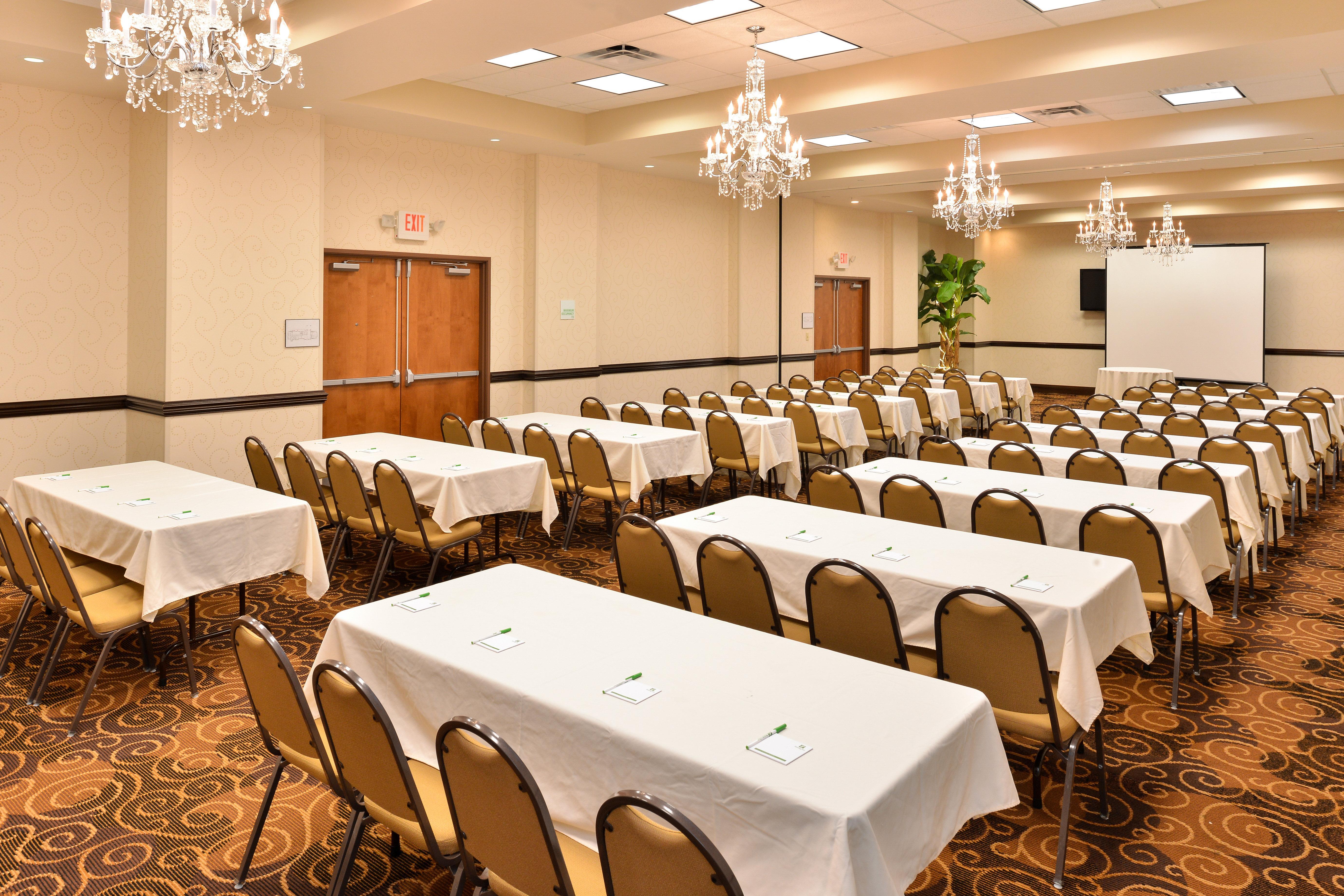 Holiday Inn Montgomery South Airport By Ihg Hope Hull Bagian luar foto