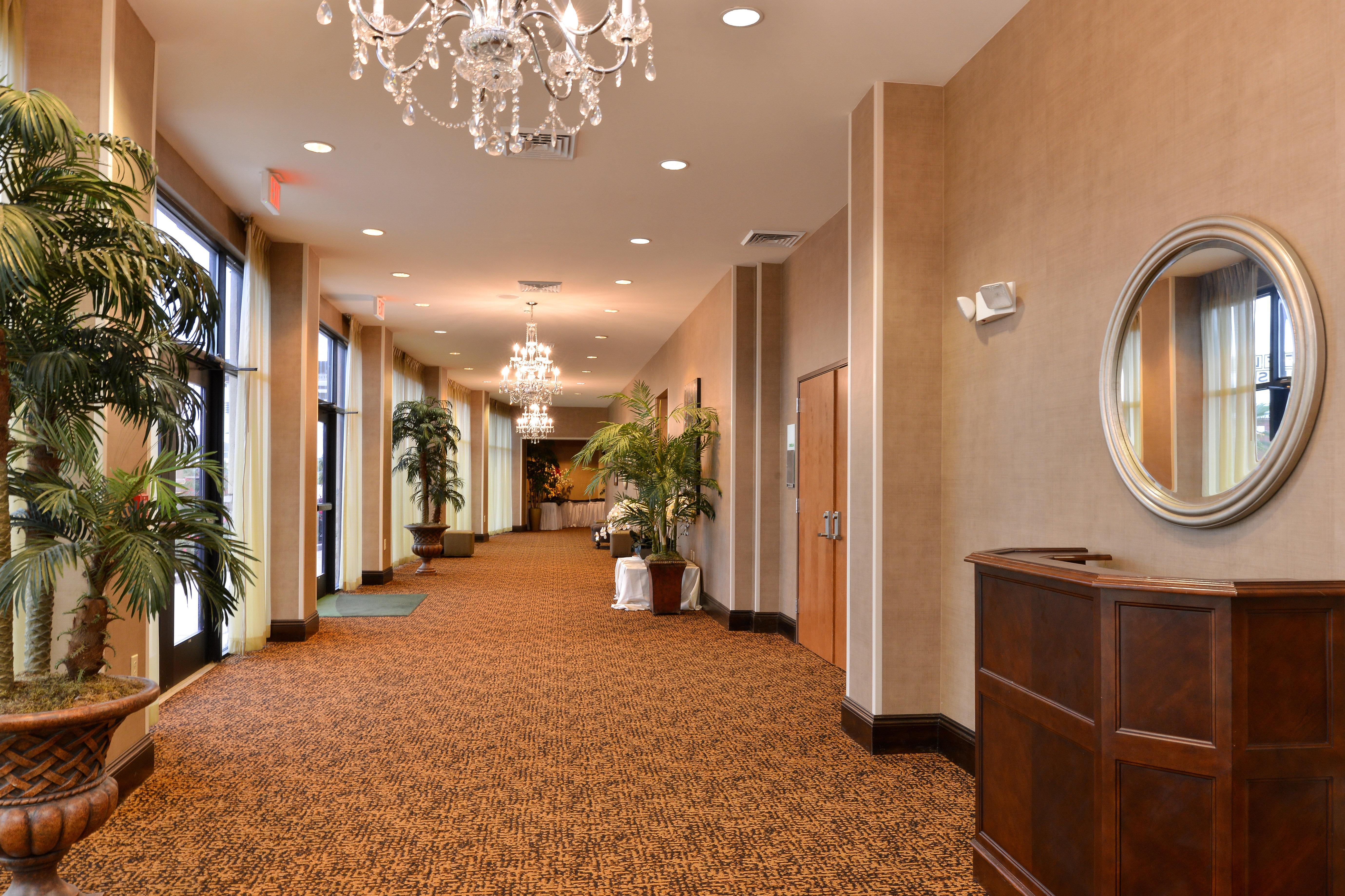 Holiday Inn Montgomery South Airport By Ihg Hope Hull Bagian luar foto