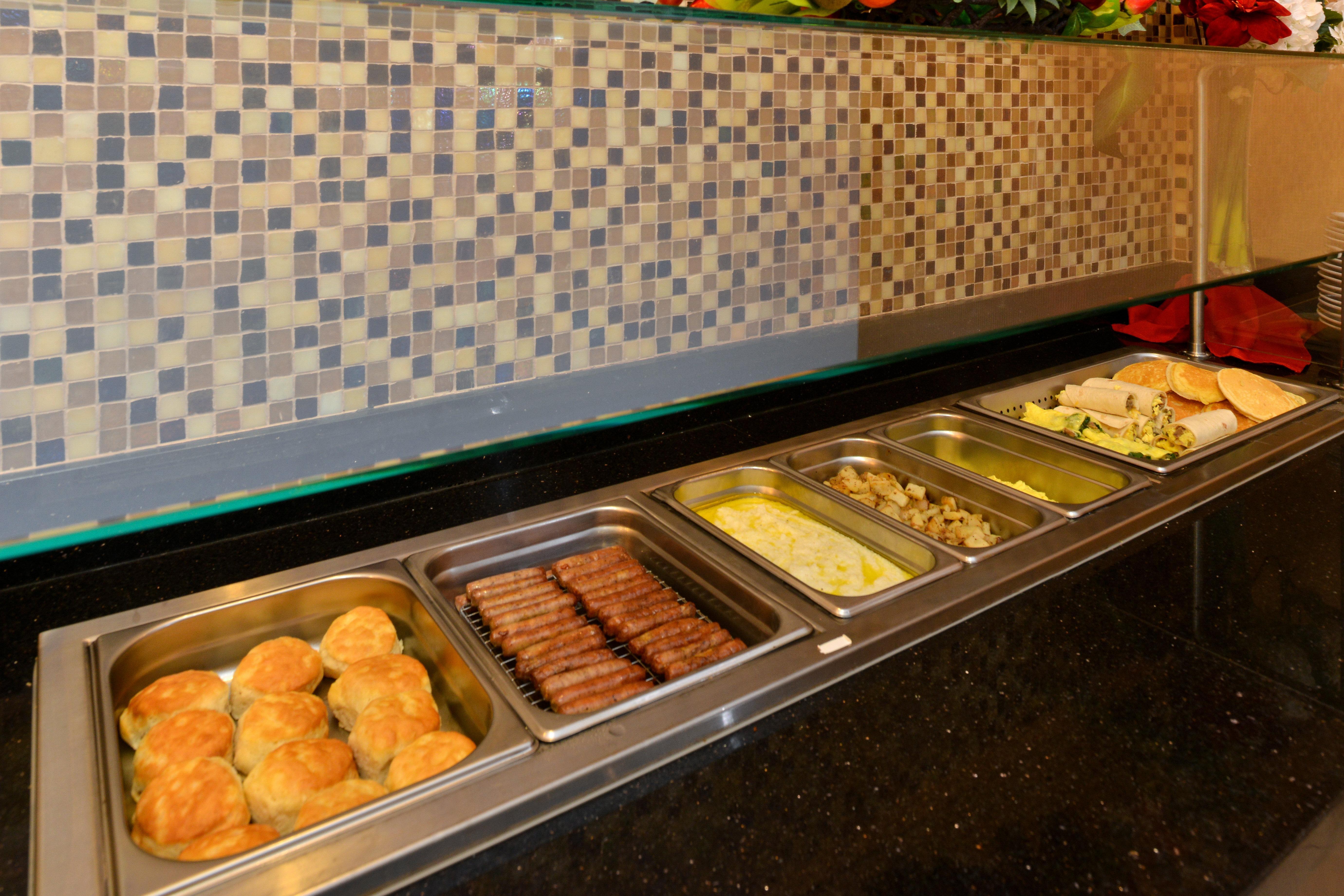 Holiday Inn Montgomery South Airport By Ihg Hope Hull Bagian luar foto