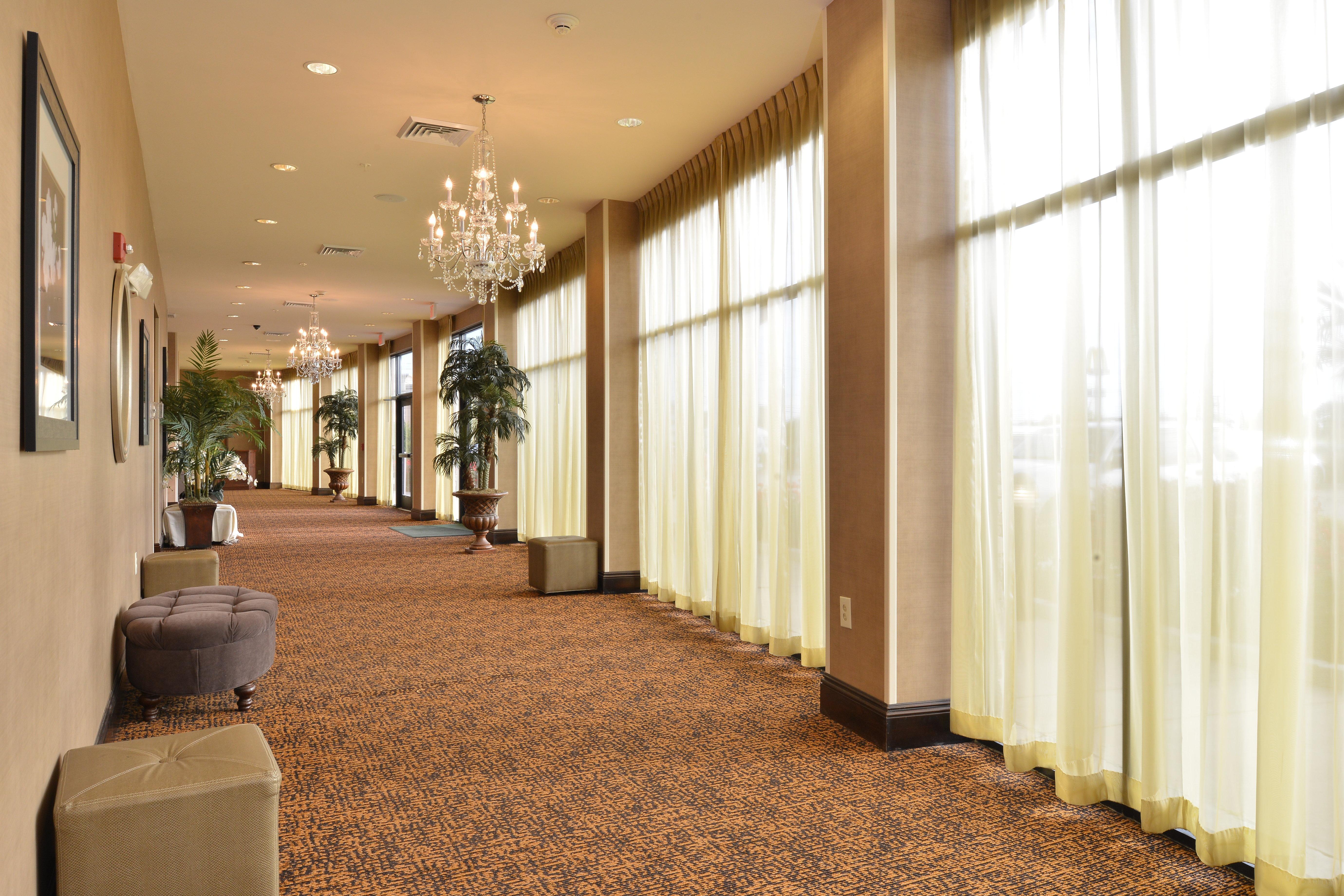 Holiday Inn Montgomery South Airport By Ihg Hope Hull Bagian luar foto