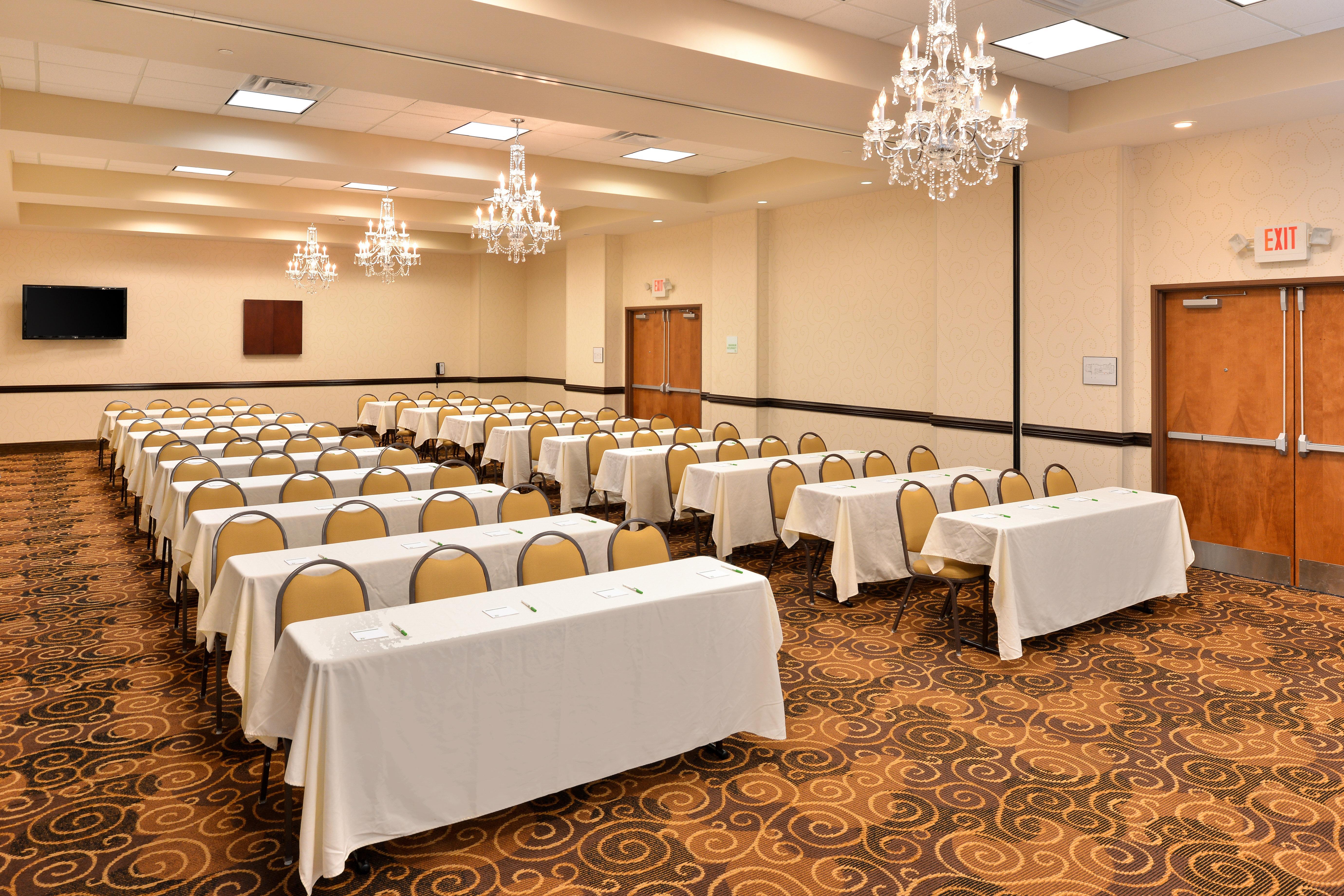 Holiday Inn Montgomery South Airport By Ihg Hope Hull Bagian luar foto