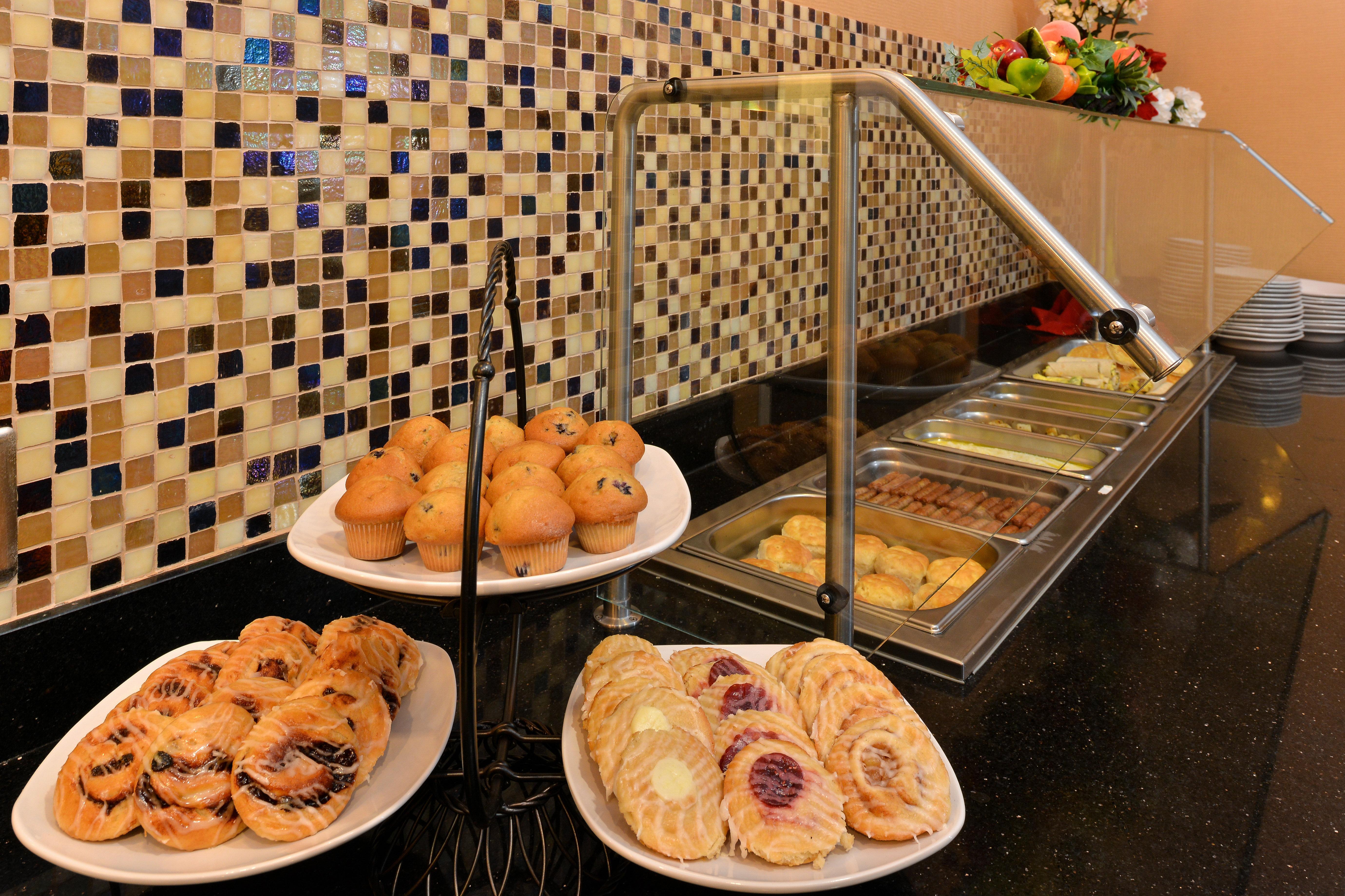 Holiday Inn Montgomery South Airport By Ihg Hope Hull Bagian luar foto